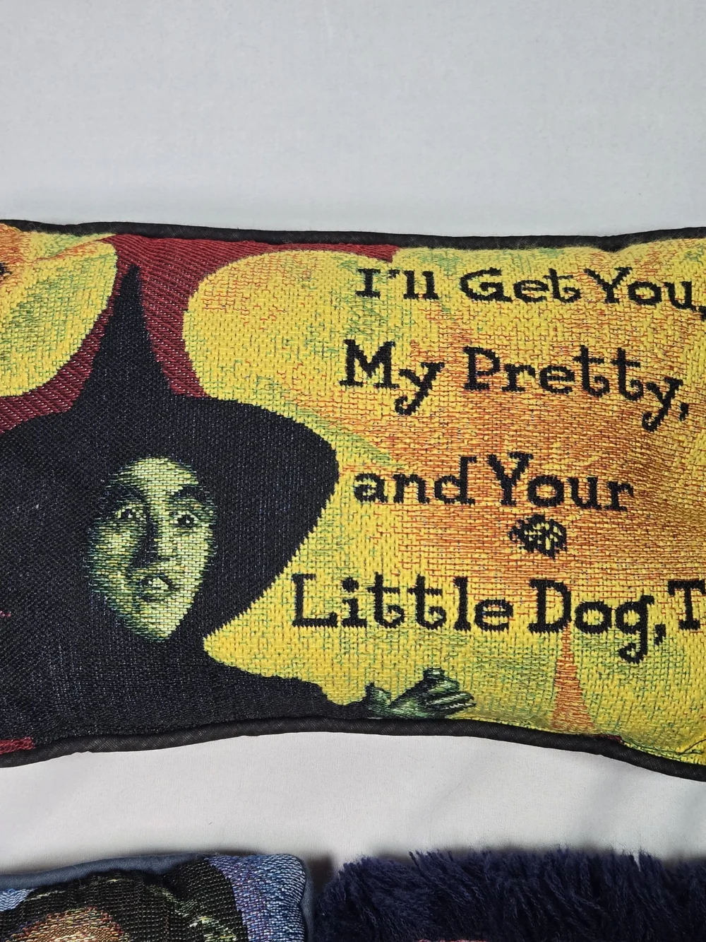 Wizard Of Oz Tapestry Pillow Set (5) Witch Dorothy Scarecrow Tin Man  Kansas KS